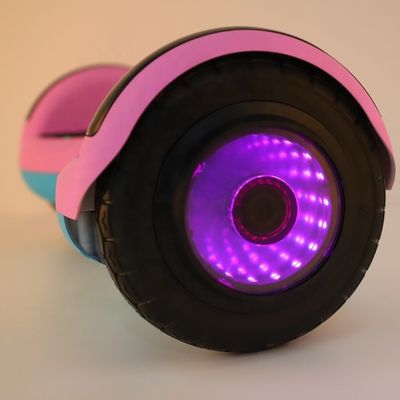 Przenośny elektryczny samochód równowagi Max Speed Inny skuter elektryczny dla rozrywki dzieci