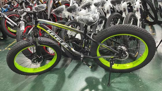 Zamarznięcie tarczowe 72V 2000W Dwukrotny tylny silnik 23AH Bateria litowa 26&quot;x4.0&quot; Fat Tire Electric Bike