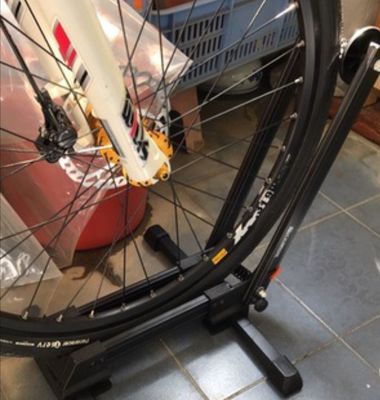 52cm*46cm*42cm Przenośny składany stojak rowerowy Stojak rowerowy do parkowania Stojak do przechowywania rowerów