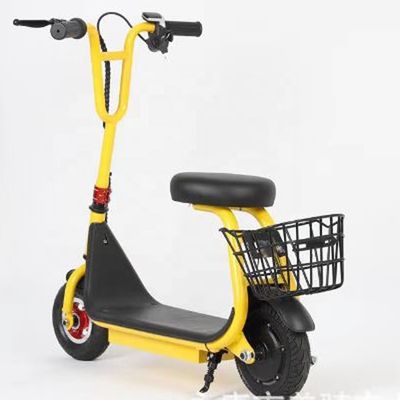 8-calowy skuter elektryczny z koszykiem i siedzeniem Maksymalna prędkość 15 km/h Zakres na ładowanie 8-10 km