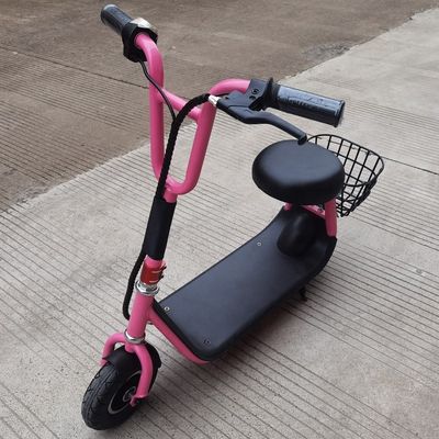 8-calowy skuter elektryczny z koszykiem i siedzeniem Maksymalna prędkość 15 km/h Zakres na ładowanie 8-10 km