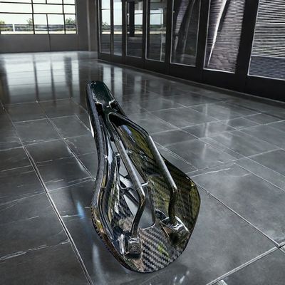 Rowery górskie Essential 3D Drukowane włókna węglowe rowerowe siodło rowerowe z wnętrzem wnętrza